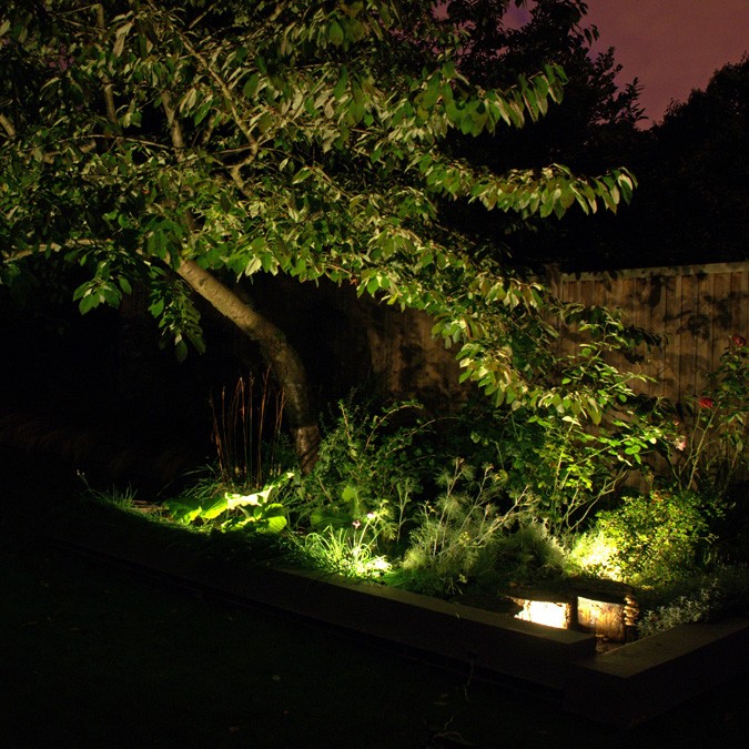 LED Puck Light: Landscape | DEKOR®